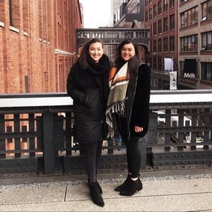 Meet your Posher, Elise